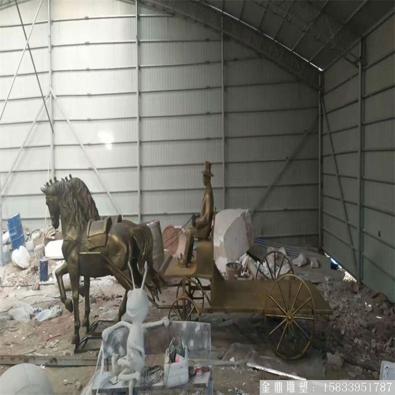 玻璃鋼仿銅馬車(chē)雕塑，馬車(chē)雕塑定做，啤酒節(jié)馬車(chē)雕塑6