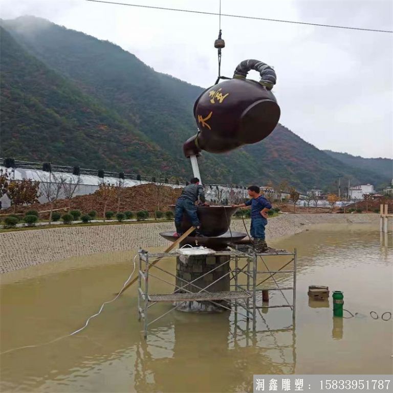 水池銅天壺案例 廠家供應(yīng)鍛銅天壺